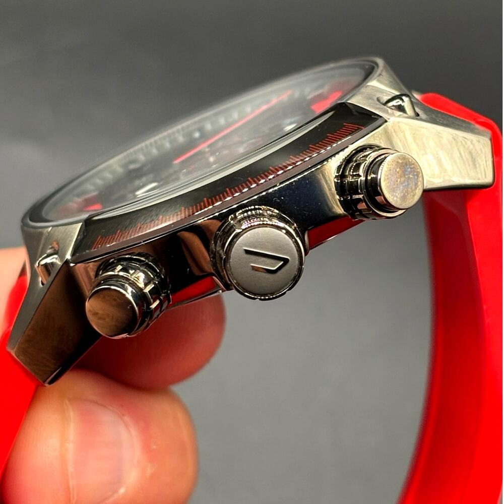 Diesel Overflow DZ4481 Chronograph Red Silicone 55mm Men’s Watch - Picture 6 of 17